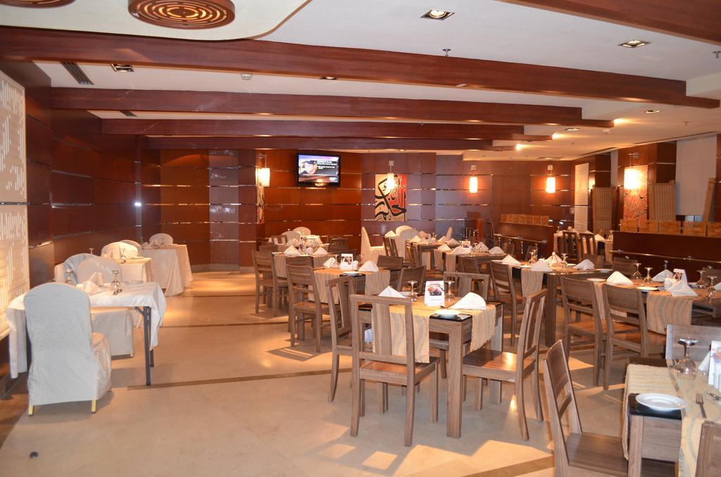 Eastyard Khobar Hotel - Formerly Ramada By Wyndham Khobar Exterior foto