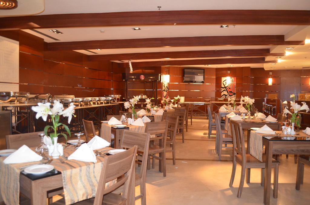 Eastyard Khobar Hotel - Formerly Ramada By Wyndham Khobar Exterior foto