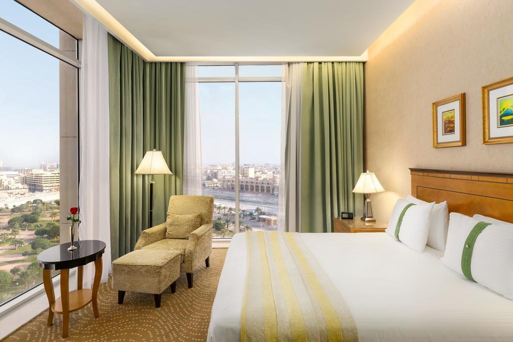 Eastyard Khobar Hotel - Formerly Ramada By Wyndham Khobar Exterior foto